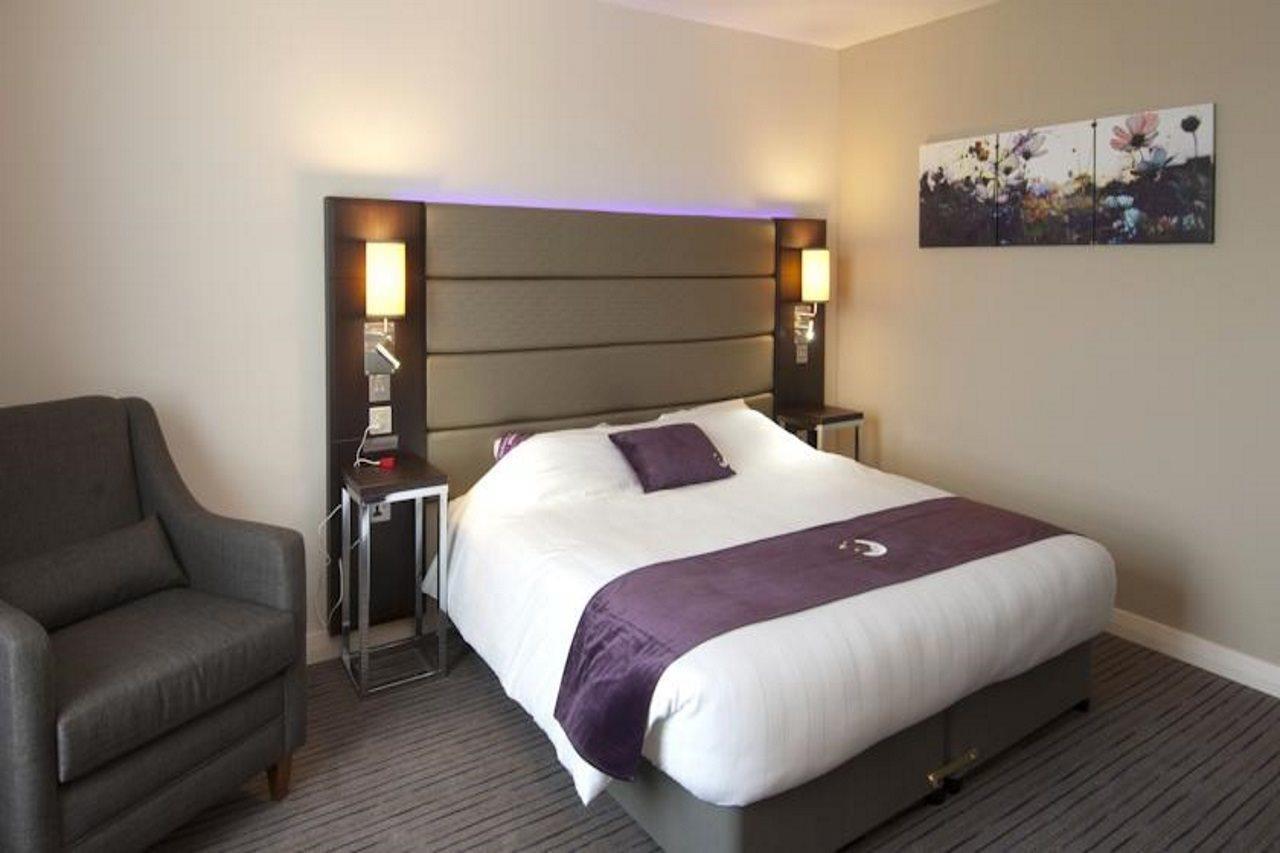 Premier Inn Crewe Nantwich Exterior foto